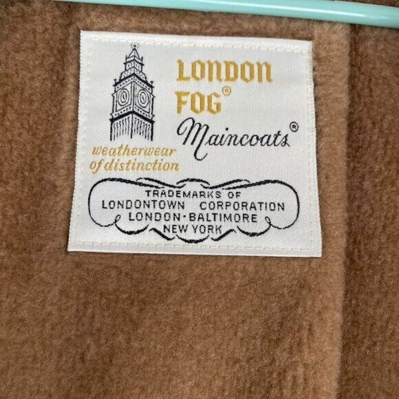 Retro London Fog Tan Belted Trench Coat Size 12 Reg Removable Hood - Picture 9 of 16